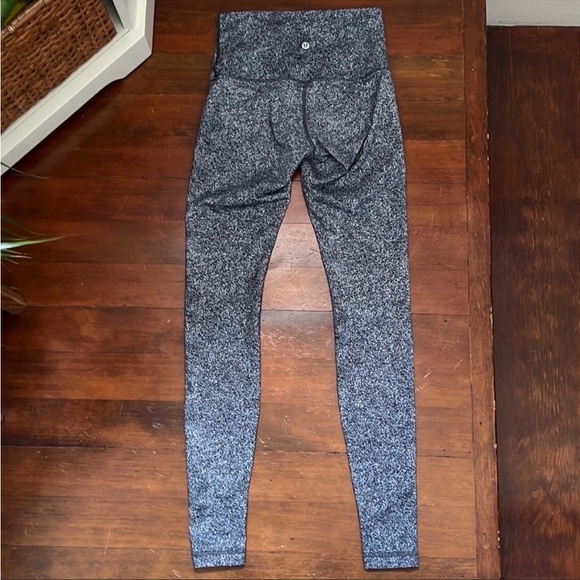 Lululemon High Times Pant Luon Suited Jacquard Black White - Picture 2 of 13